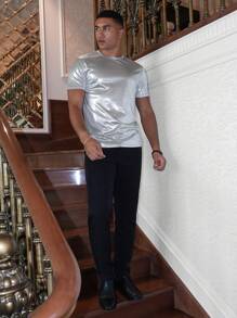 AKNOTIC Men Crew Neck Short Sleeve Plain Metallic Summer Tee, 2000s Style T-Shirt, Couple Things - Silver - View 3