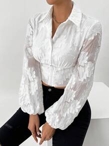 SHEIN x Carly Lawrence Chiquease 女士纯色前扣、腰部收紧、灯笼袖、提花长袖衬衫