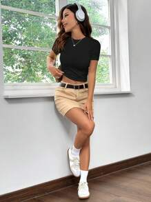 SHEIN EZwear مجموعة ملابس صيفية 2 قطعة/مجموعة تي شيرت كاجوال بياقة مستديرة وأكمام قصيرة، توب نسائي أسود ضيق مناسب للصيف - الأسود - مشاهدة 6