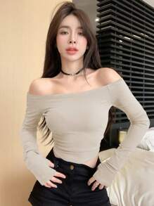 DAZY Camiseta de manga larga con hombros descubiertos y unicolor simple para mujer, ropa de otoño