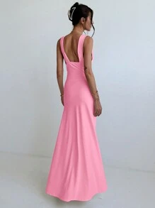 Aloruh Damen Sommerkleid für Urlaub und romantische Dates mit 3D Blumen, weißem Fischschwanz-Saum und Spaghettiträgern, körperbetont