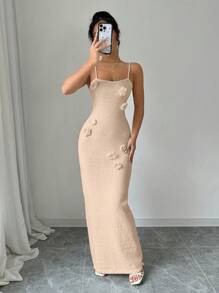 Chiquease Váy len dài trang trí hoa 3D Cami Bodycon cho kỳ nghỉ - Màu Khaki - Xem 4