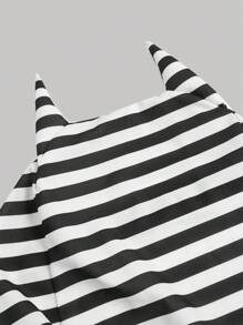 SHEIN MOD Große Größen Jacke mit Kapuze und Katzenohren, schwarz-weiß gestreift - Schwarz und Weiss - Übersicht 8