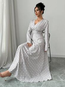 Elenzga Digital Print Waist Cinching Long Sleeve Dress Maxi Women Outfit - White - View 6