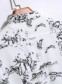 Manfinity Roughcore Men All-Over Print Denim Casual Shirt, Spring/Fall - White - View 4