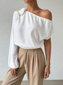 Chiquease Camisa de manga larga asimétrica de hombro con estampado floral 3D texturizado arrugado blanco casual para mujer, otoño/invierno - Blanco - Ver 7