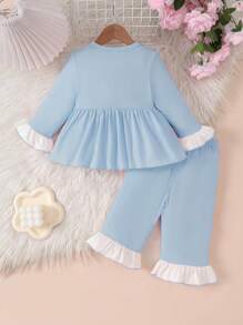 SHEIN 2pcs/Set Baby Girl Cute Princess Style Colorblock Ruffle Trim & Cartoon Pattern Long Sleeve Top And Pants Knitted Pajama Set, Spring/Fall - Baby Blue - View 2
