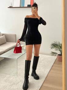 SHEIN EZwear Kurzes Minikleid für Damen mit Off-Shoulder und leicht ausgestellten Ärmeln