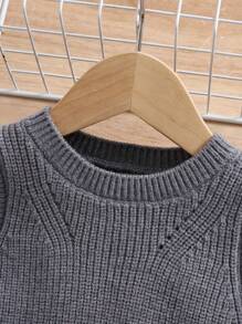 女婴幼女秋冬针织毛衣新品。针织毛衣采用2合1设计，温暖又时尚。米色针织毛衣搭配衬衫面料插入设计，展现可爱俏皮的风格。 - 深灰色 - 查看 4