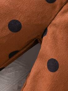 女宝宝圆领长袖褶皱简约上衣和波尔卡圆点印花荷叶边围兜裤 2 件套服装 - 白色 - 查看 7