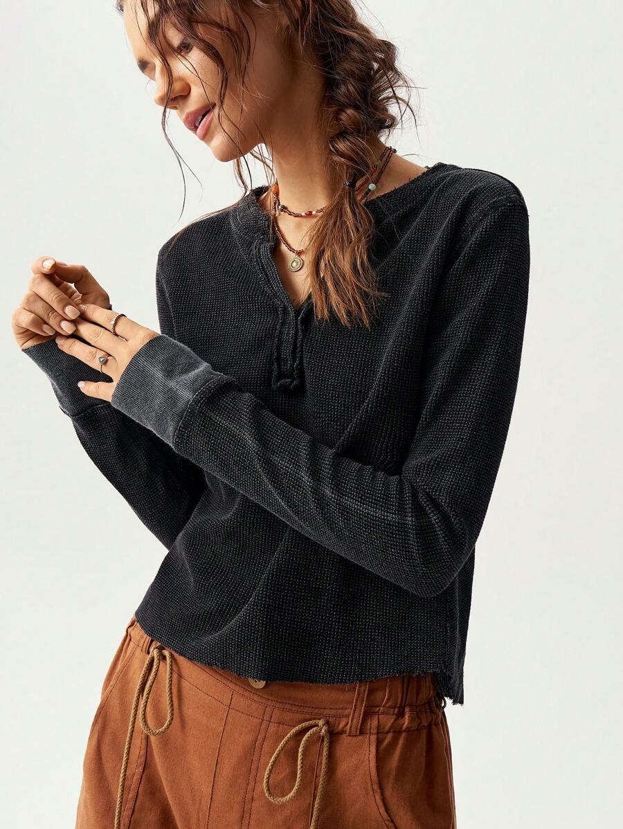 Bohemela Women's Vacation V-Neck Long Sleeve T-Shirt For Autumn - Black - View 1