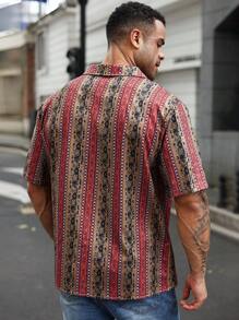 Manfinity Homme 大码全印花前扣夏季短袖衬衫 - 彩色 - 查看 2