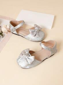 1 Paar Mädchen Sandalen mit geschlossener Zehenpartie, bestickt im chinesischen Stil, Prinzessin-Modell, Sommer - Silber - Übersicht 3