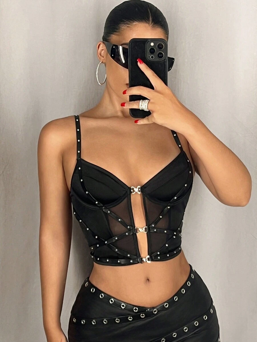 SHEIN ICON 外出上衣 Y2k 狂欢节服装 女士细肩带露背性感铆钉系带交叉后背装饰网眼撞色金属环吊带背心 - 黑色 - 查看 1