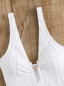 SHEIN Swim Women's Solid Color Textured One-Piece Swimsuit For Vacation Summer - White - View 6