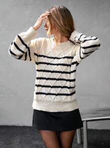 Femmeiva Elegant Retro Colorblock Black And White Striped Design Loose Crew Neck Long Sleeve Sweater For Women, Autumn, Knit Pullover Fall Winter - Black and White - View 7