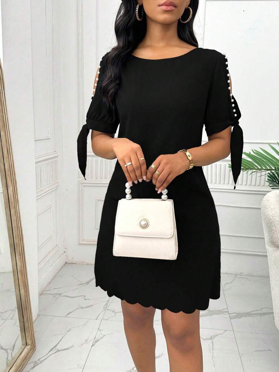 Lunelith SHEIN Lunessa Đầm ngắn tay cổ tròn màu trơn đính cườm xoắn phía trước dành cho nữ - màu đen - Xem 1