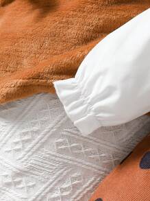 女宝宝圆领长袖褶皱简约上衣和波尔卡圆点印花荷叶边围兜裤 2 件套服装 - 白色 - 查看 6