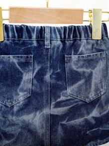 SHEIN Baby Girls' Cute Furry Patchwork Washed Denim Set, For Autumn & Spring, Halloween Theme - Dark Wash - View 4