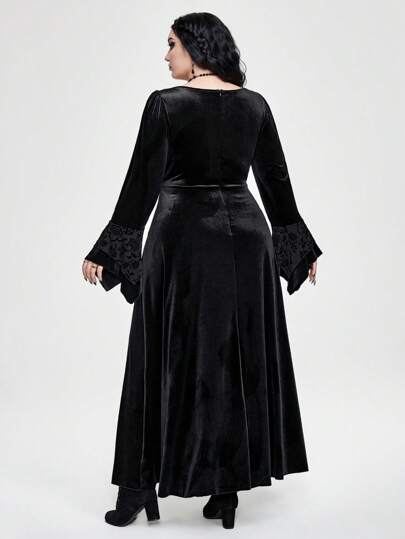 Goth Vestido de manga acampanada con efecto de flocado y patchwork para tallas grandes
