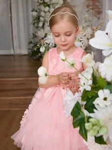 SHEIN Glamorique Kids Sukienka Tutu dla Dziewczynki z Kwiatami na Boże Narodzenie, 3-warstwowa bufiasta koronkowa błyszcząca sukienka księżniczki z kokardą, formalna suknia na przyjęcie weselne dla małych dziewczynek