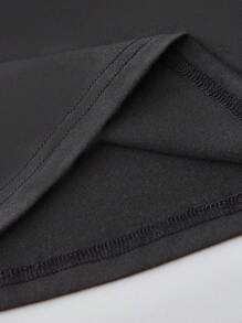 SHEIN LUNE Camiseta corta de mujer con mangas de encaje negro y parches