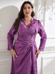 Modelyn 大碼V領長袖連衣裙，假珍珠點綴和褶皺細節 - 玫紅色 - 查看 5