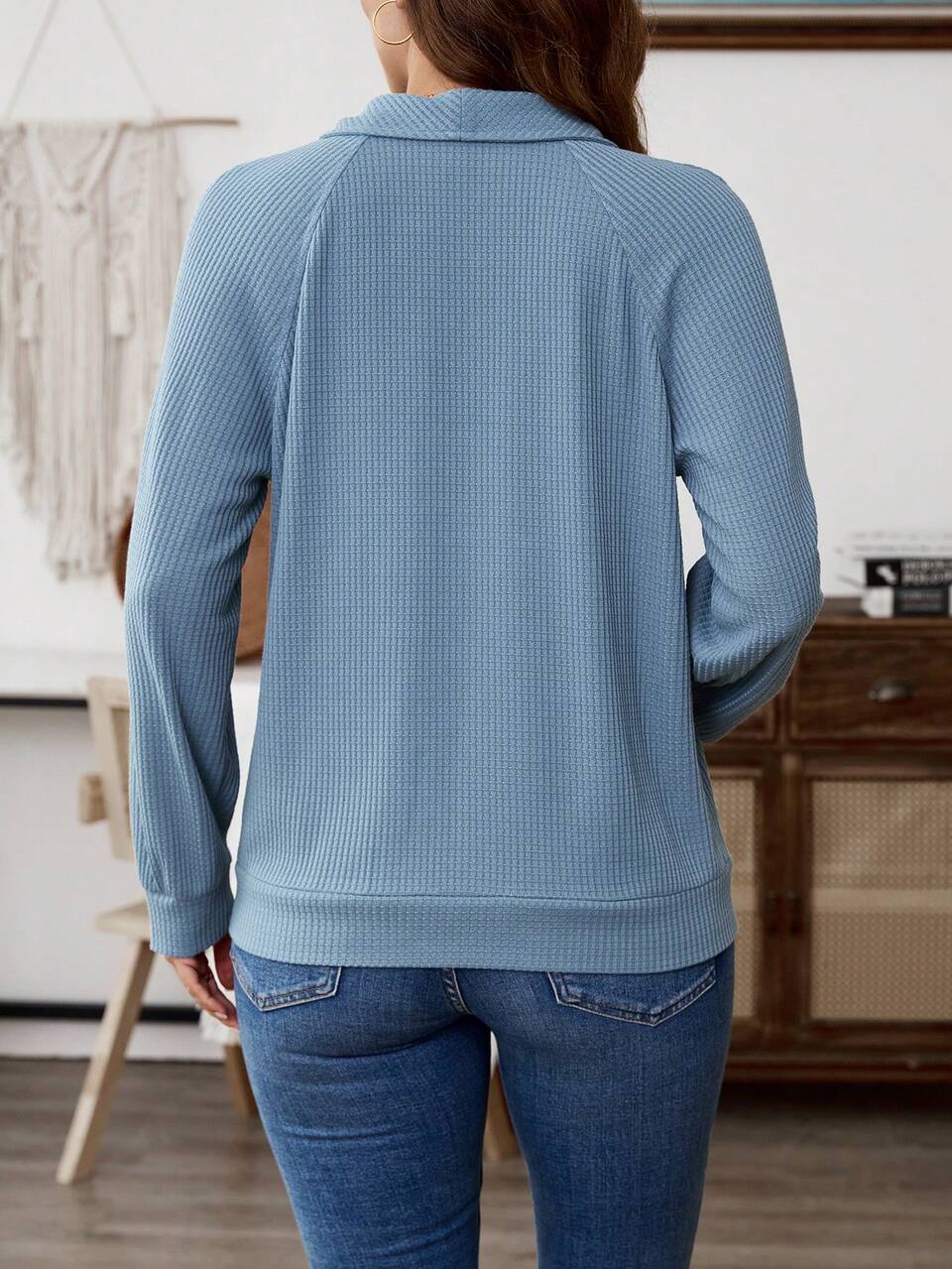 Women's Plain Minimalist Casual Long Sleeve Sweatshirt