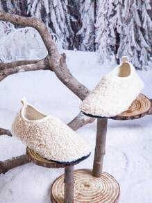 Dziecięce miękkie pluszowe kapcie na rzepy do noszenia w pomieszczeniach, odzież domowa i biurowa - Beżowy - Zobacz 1