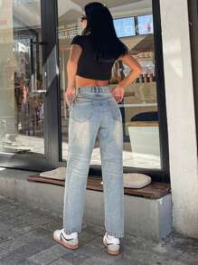 EURMUSE High Waist Pocket Detailed Elegant Mom Fit Jeans, Boyfriend Jeans - Medium Wash - View 5