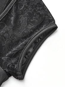 SHEIN LUNE Camiseta corta de mujer con mangas de encaje negro y parches
