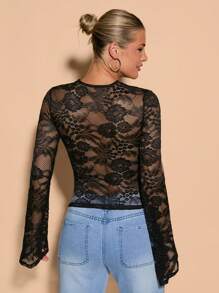 SHEIN BAE Women's Black Basic Long Sleeve Knit Top With Lace Contrast, Crew Neck, Simple And Elegant, Suitable For Outings, Dates, Night Outs And Elegant Parties, Autumn Winter