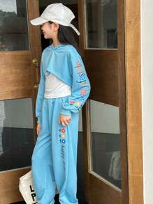SHEIN Tween Girls 3 件套 - 彩色图案短款运动衫、运动裤和 3D 花朵吊带连体衣，秋冬季休闲运动装 - 白色 - 查看 4