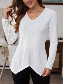 EMERY ROSE Asymmetrical Hem T-Shirt, Back To School Tee, Top For Women, Cruise Outfits