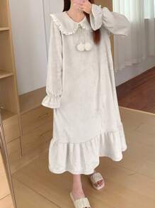 DAZY 加厚法兰绒蕾丝翻领甜美睡裙，蓬松保暖，适合秋冬季节，舒适温暖，宽松睡衣 - 米色 - 查看 3