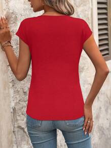 EMERY ROSE Áo thun nữ tay ngắn cổ chữ V trơn đơn giản, trang phục mùa hè cho năm mới - Đỏ - Xem 2