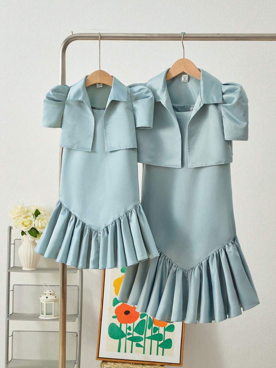 SHEIN 2 件装少女纯色针织短款夹克和编织荷叶边下摆连衣裙套装 - 綠色 - 查看 1