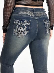 ROMWE Grunge Punk Jeans acampanados de estilo punk con decoración de alas y cráneos bordados con rhinestones para mujeres de talla grande - Azul - Ver 5