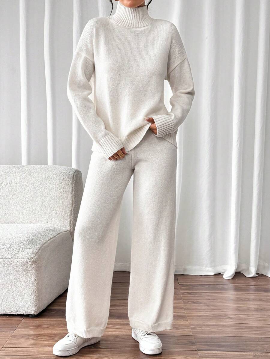 EMERY ROSE Bộ 2 món áo len dài tay cổ lọ và quần ống đứng thường ngày cho nữ - Màu be - Xem 1