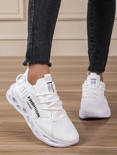 Women's Blade-Shaped Running Shoes, Letter Pattern, Shock Absorption Design, Lightweight, Non-Slip, Front Lace Casual Sports Shoes, Suitable For Daily Fitness & Sports