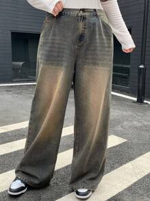 Dazy Plus Plus Size Distressed Wash Wide-Leg Straight Street-Style Boyfriend Jeans,Baggy Jeans - Light Wash - View 3