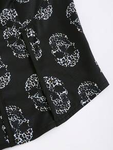 Sweetra Phụ nữ Skeleton Head & Leopard Heart Bust In Spaghetti Strap Yếm - màu đen - Xem 5