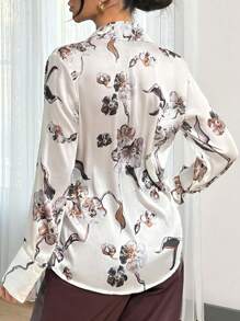 RueChic SATEEN ELEGANT BEIGE FLORAL SHIRT - Multicolor - View 2