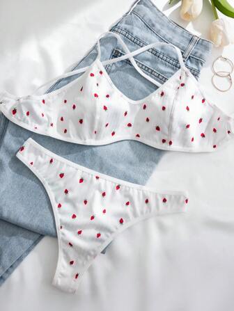 PetitDoll 2件套女士内衣套装（无钢圈文胸、丁字裤），可爱