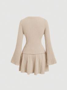 SHEIN MOD 2 件套女士纯色简约喇叭袖上衣和迷你裙套装 - 杏色 - 查看 2