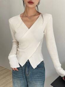 DAZY 女士商务休闲 V 领长袖修身衬衫、长袖上衣、秋季返校服装 - 杏色 - 查看 2