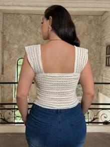 SHEIN Privé 女士加大码性感露肩夏季衬衫，杏色，法式方领，镂空蕾丝面料，荷叶边装饰 - 杏色 - 查看 9