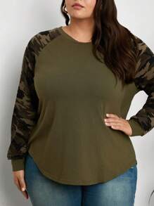 SHEIN LUNE Talla grande Camiseta con estampado de camuflaje de manga raglán