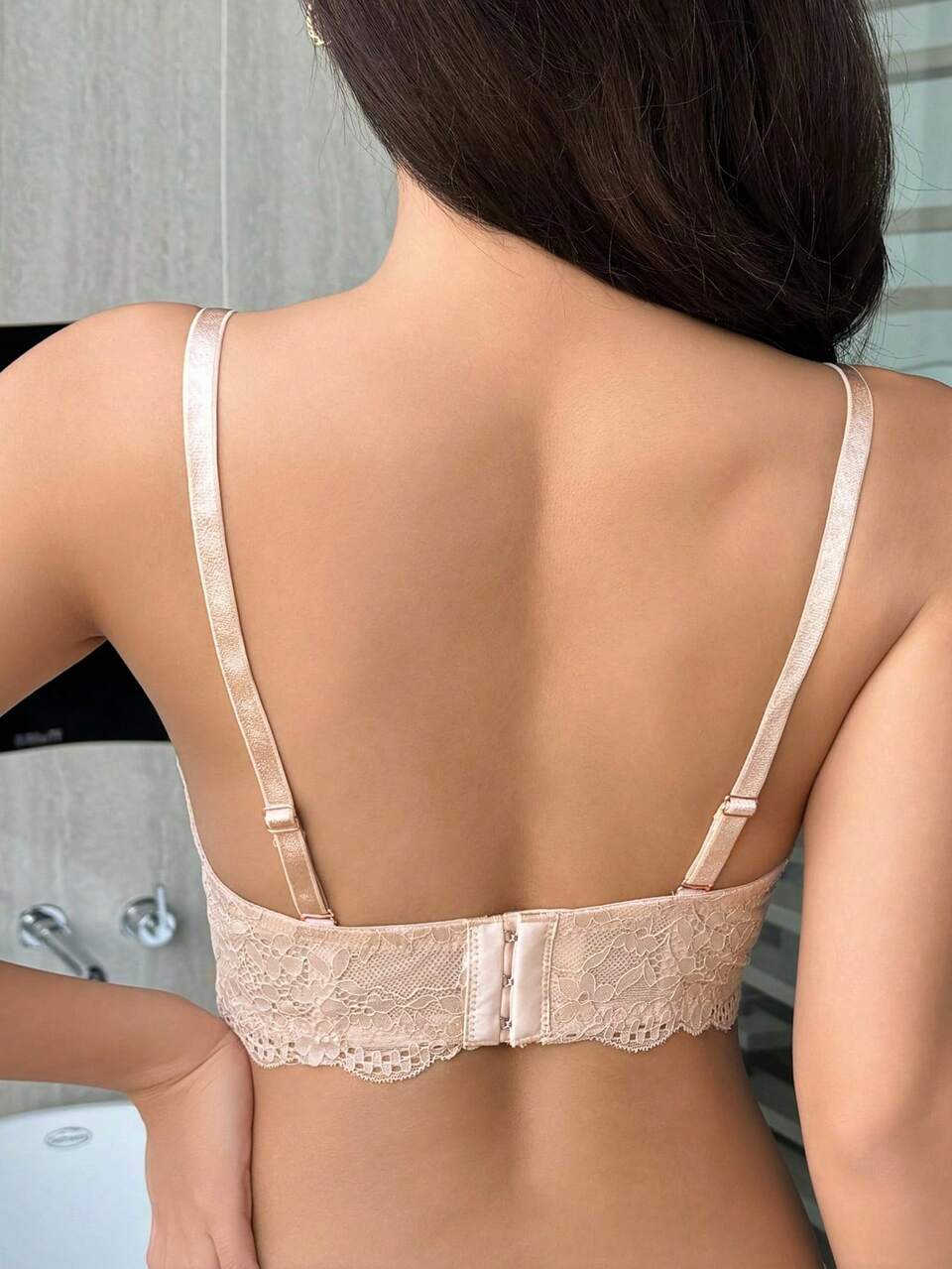Lace Patchwork Scallop Trim Solid Color Bra Lingerie For Women