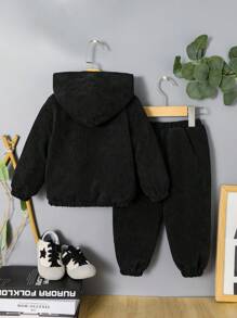 SHEIN 2 piezas Conjunto de invierno para niño bebé informal, chaqueta con capucha de pana y pantalones de cintura elástica - Negro - Ver 2